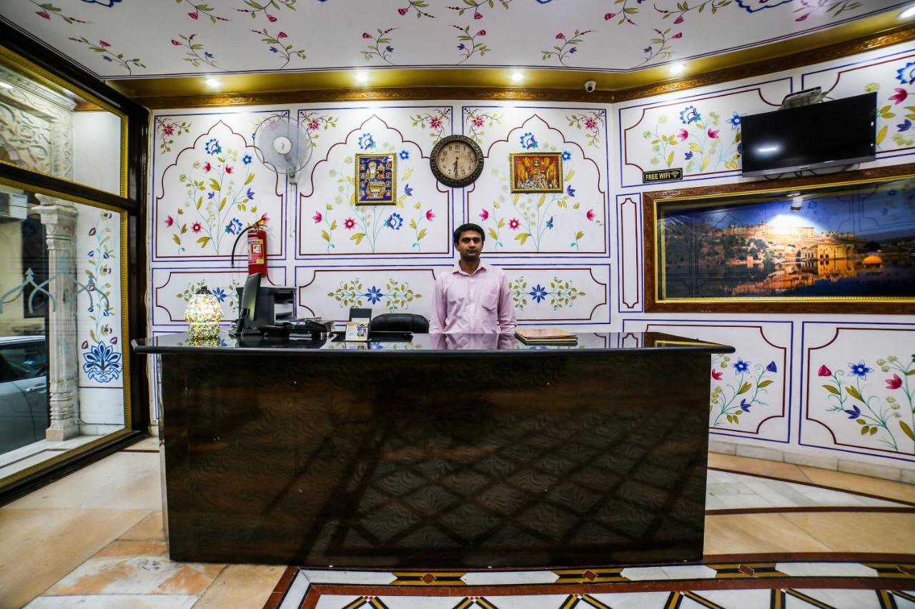 Collection O 36316 Hotel White Palace Jaipur Eksteriør billede
